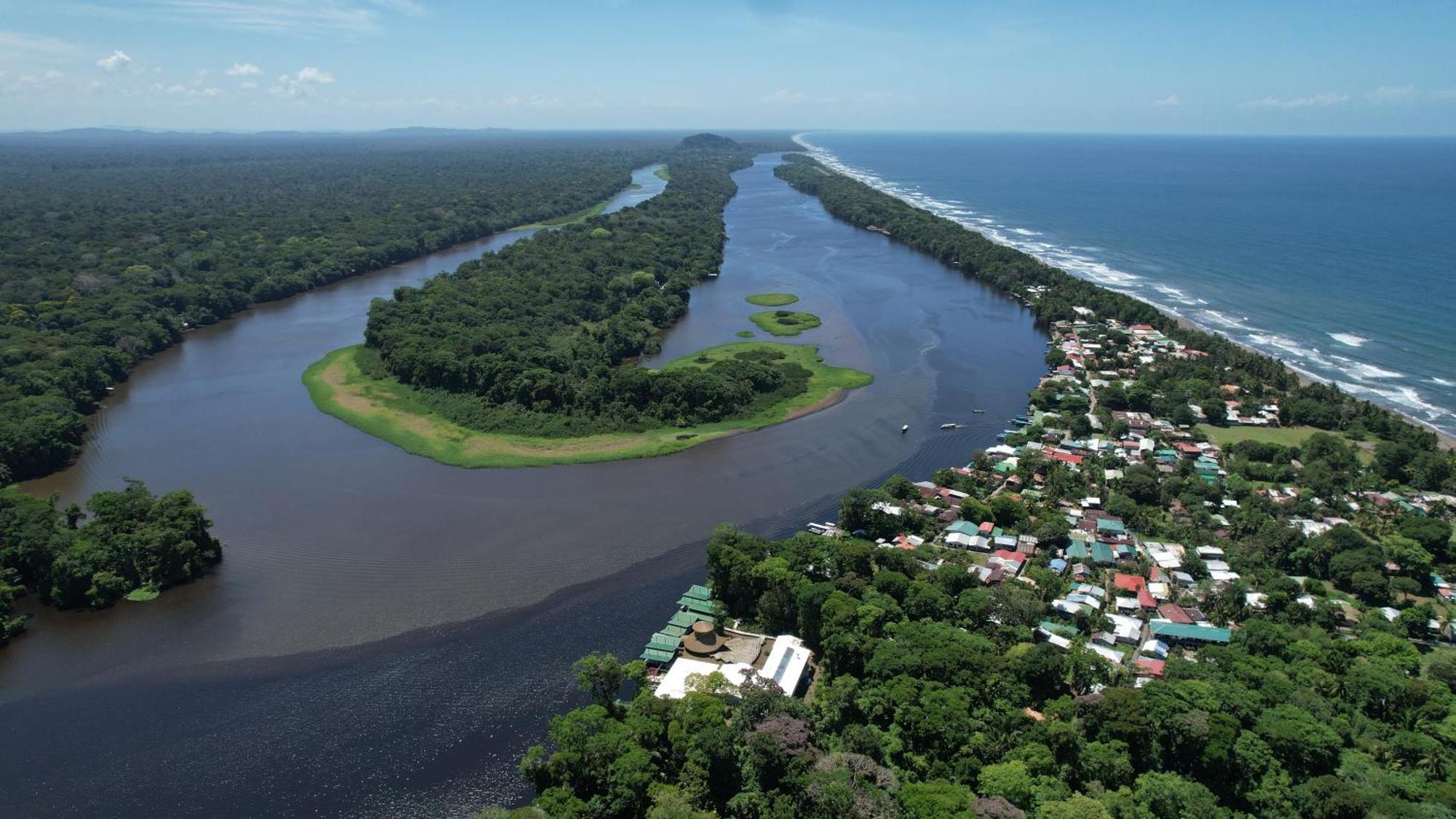 Tortuguero Adventures Beach House Luaran gambar